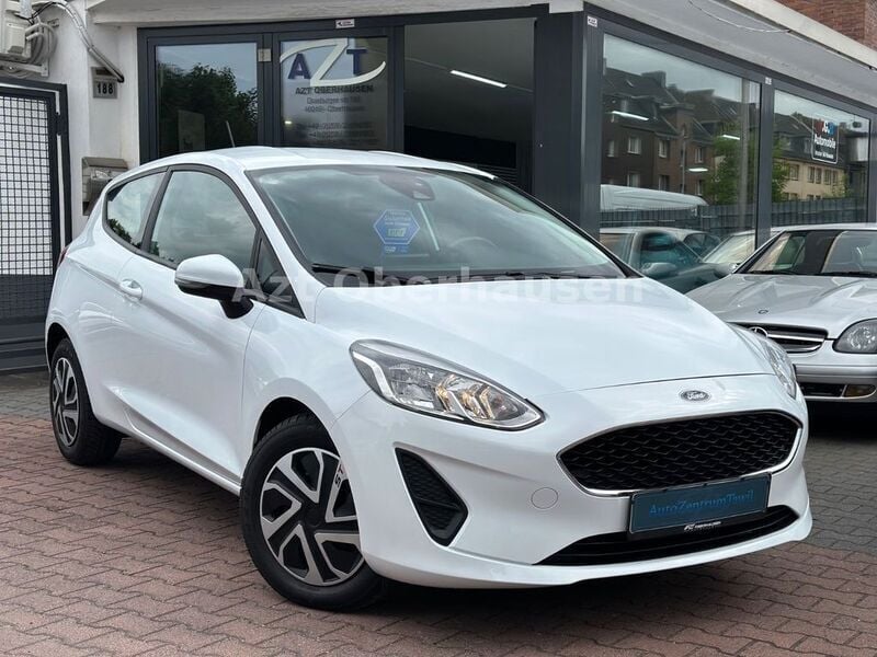 Weiß Gebraucht 2021 Ford Fiesta Cool & Connect Kleinwagen | 9.990 € (Guter Preis) - Bild 1/4