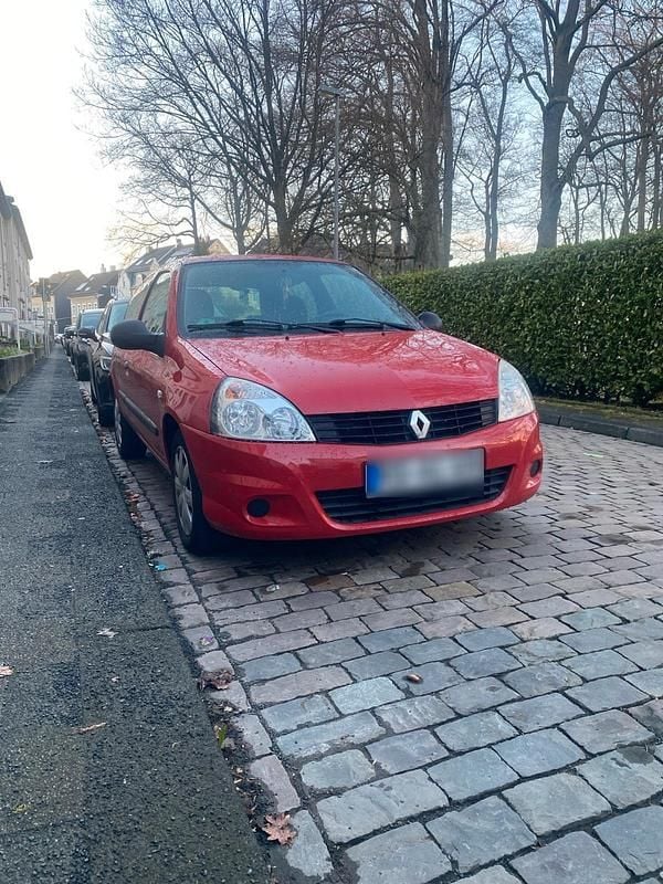 Gebraucht Renault Clio II 75 PS (55 kW) 2012 Rot Kleinwagen