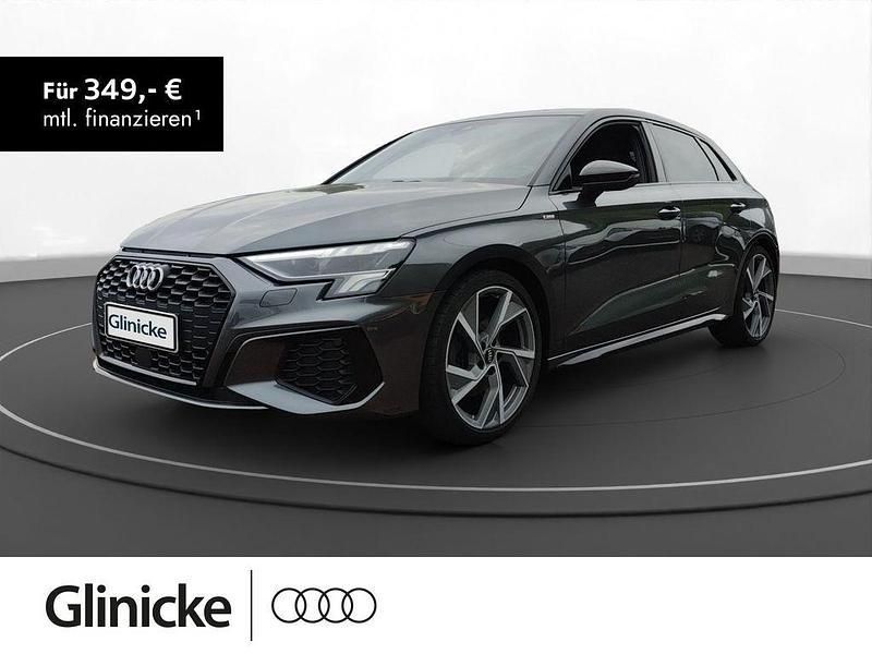 Grau Gebraucht 2021 Audi A3 Sportback S-Line Limousine | 28.960 € (Teuer) - Bild 1/3