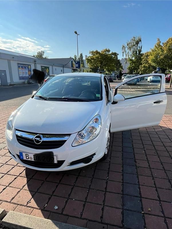 Gebraucht 2011 Opel Corsa Limousine | 2.300 € (Superpreis) - Bild 1/4