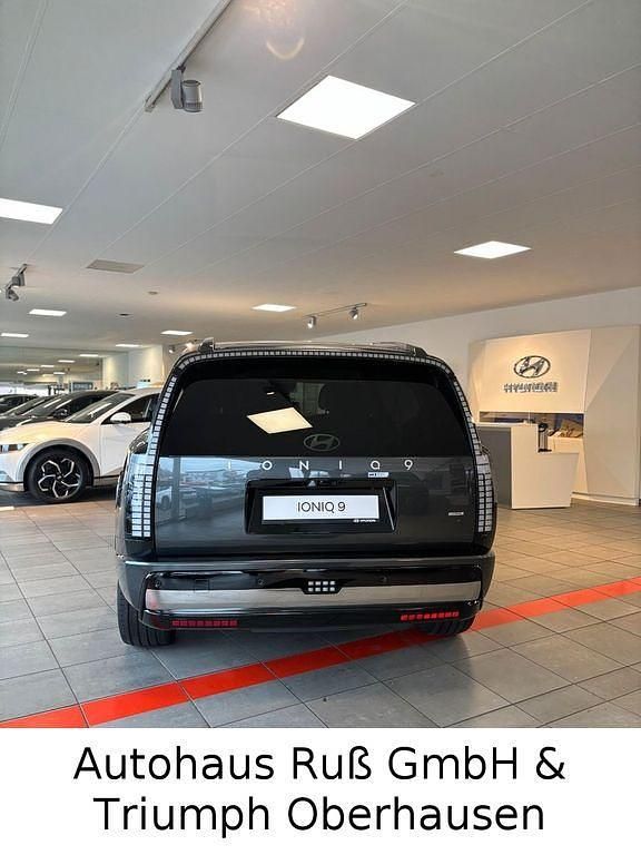 Neu Hyundai Ioniq 9 225 kW (307 PS) 2026 Grau SUV