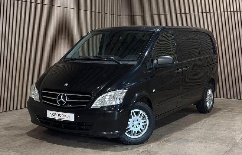 Schwarz Gebraucht 2011 Mercedes Vito Van / Kleinbus | 6.500 € (Superpreis) - Bild 1/4