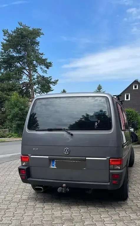 Gebraucht VW T4 116 PS (85 kW) 1995 Grau Van