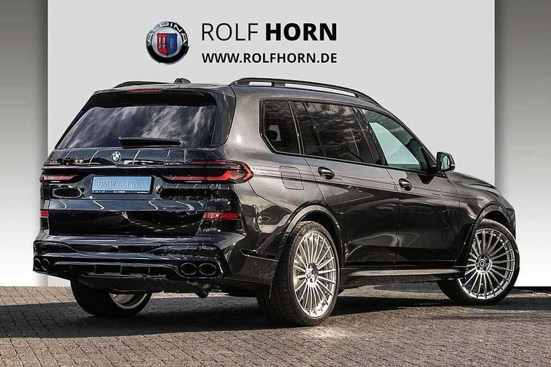 Neu Alpina XB7 621 PS (456 kW) 2026 Saphirschwarz metallic SUV