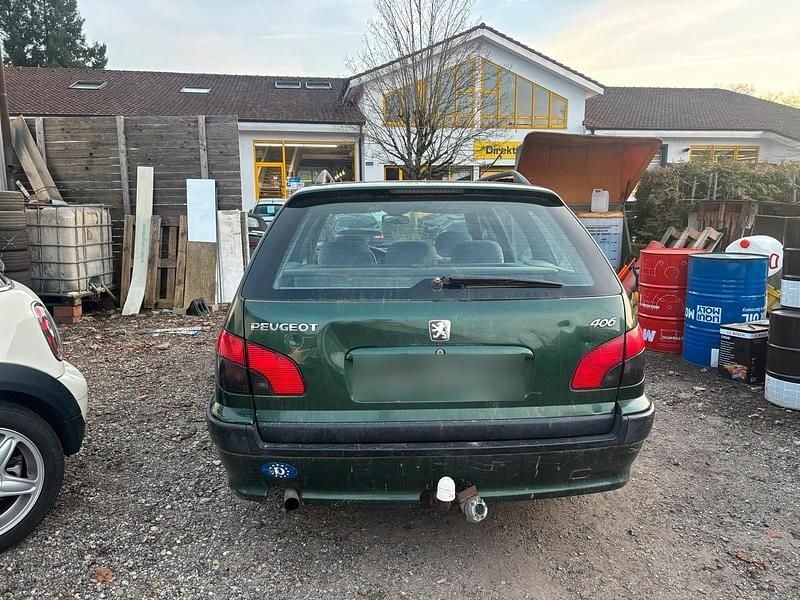 Gebraucht Peugeot 406 110 PS (80 kW) 1997 Grün Kombi