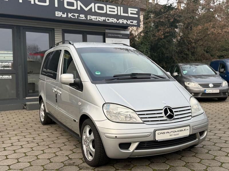 Gebraucht Mercedes Vaneo 125 PS (91 kW) 2004 Silber Van / Kleinbus