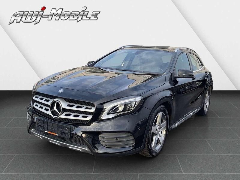 Kosmosschwarz metalliclack Gebraucht 2017 Mercedes GLA200 SUV | 18.500 € (Fairer Preis) - Bild 1/4