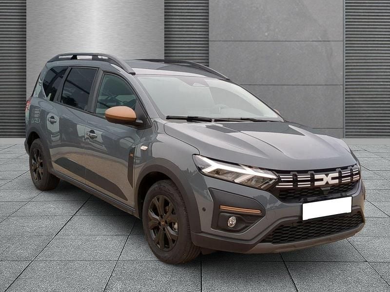 Schiefergrau Neu 2025 Dacia Jogger Extreme Kombi | 20.650 € (Guter Preis) - Bild 1/4