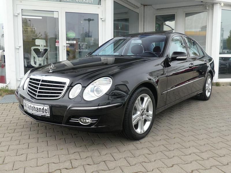Usata Mercedes E280 190 CV (139 kW) 2008 Nero Berlina