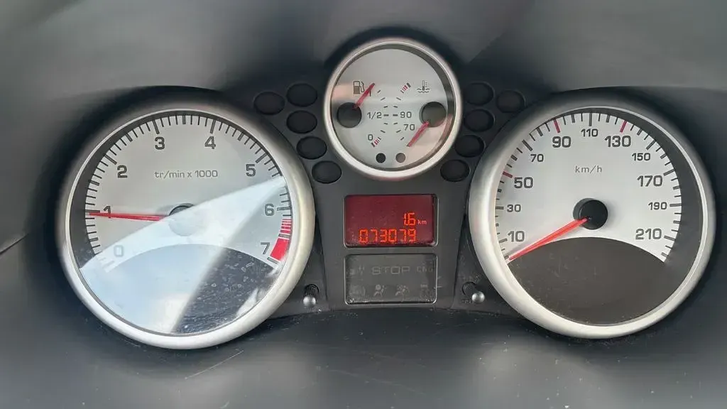 Gebraucht Peugeot 206 60 PS (44 kW) 2009 Blau Limousine