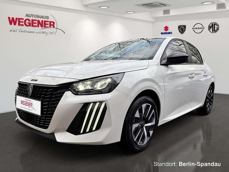 Schneeweiß Gebraucht 2025 Peugeot 208 Style Kleinwagen | 17.290 € (Fairer Preis) - Bild 1/4
