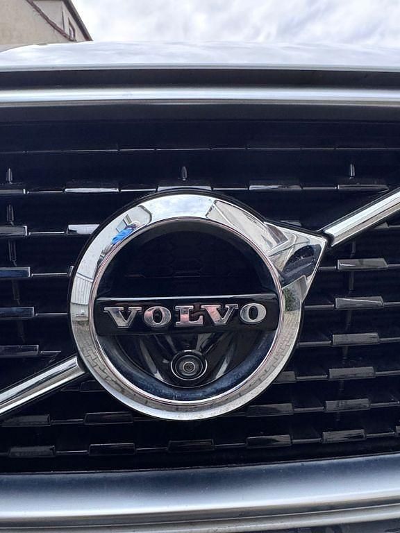 Gebraucht Volvo XC60 R-Design 190 PS (139 kW) 2018 Weiß SUV