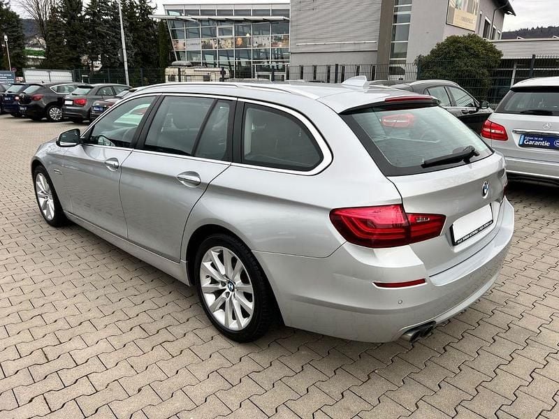 Gebraucht BMW 520 Performance 184 PS (135 kW) 2014 Silber Kombi