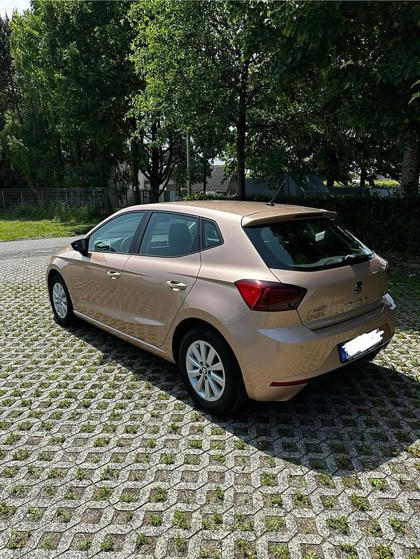 Andere farben Gebraucht 2017 Seat Ibiza Kleinwagen | 8.600 € (Guter Preis) - Bild 1/4