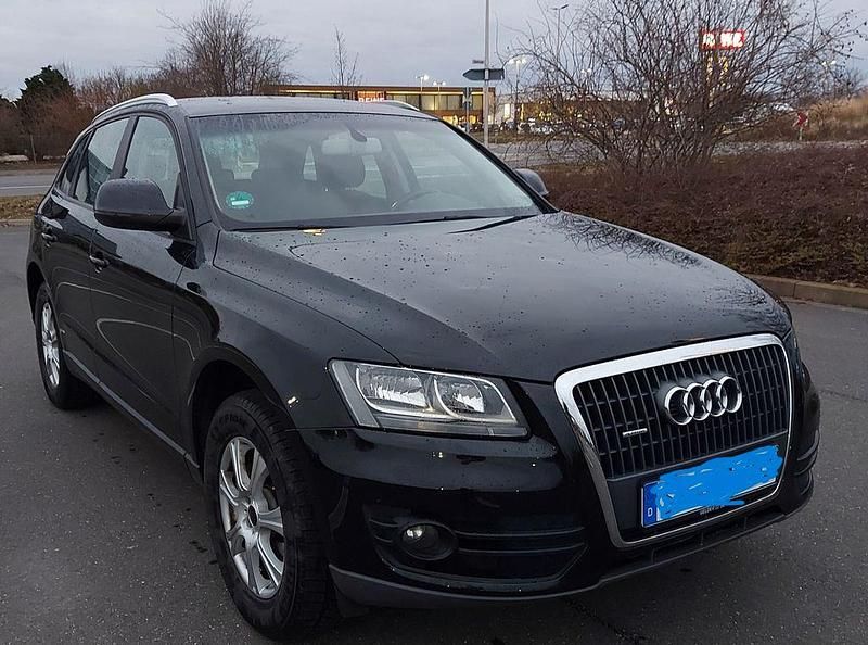 Gebraucht Audi Q5 180 PS (132 kW) 2011 Schwarz SUV