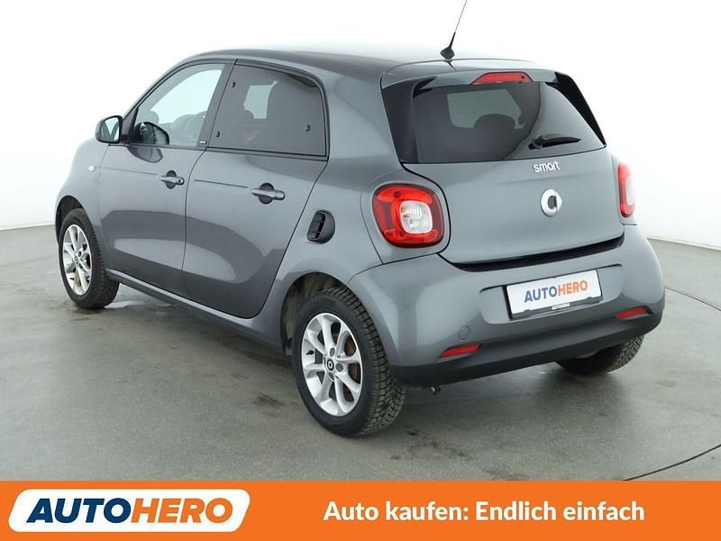 Gebraucht Smart ForFour Passion 90 PS (66 kW) 2018 Grau Kleinwagen