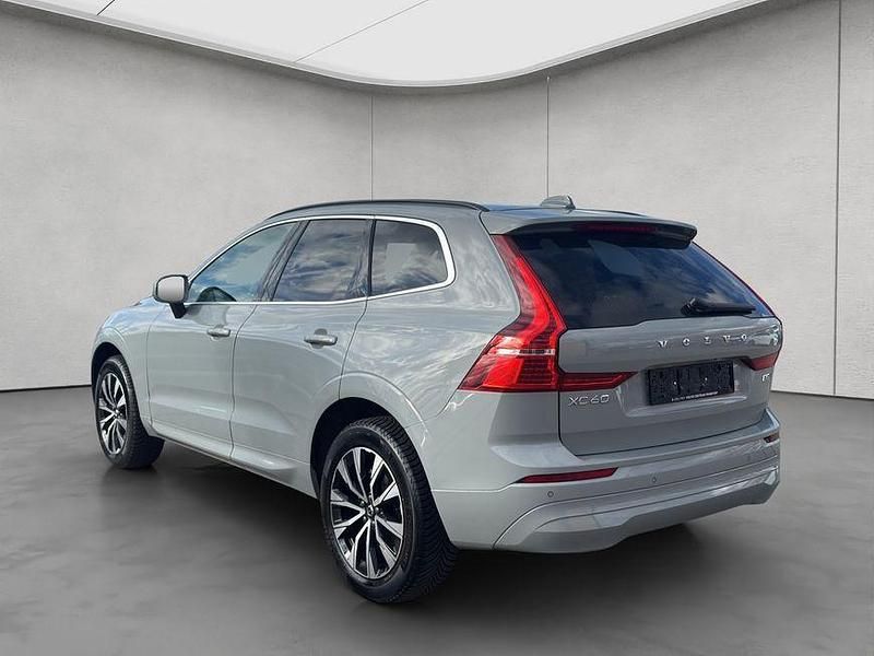 Gebraucht Volvo XC60 250 PS (183 kW) 2024 Grau SUV
