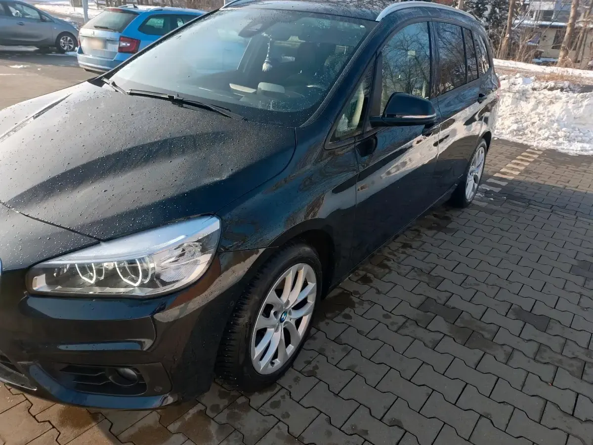 Gebraucht BMW 220 197 PS (144 kW) 2016 Schwarz Kombi