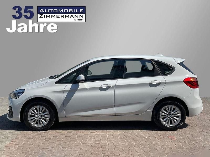 Weiß Gebraucht 2020 BMW 218 Active Tourer Advantage Van / Kleinbus | 18.950 € (Fairer Preis) - Bild 1/4