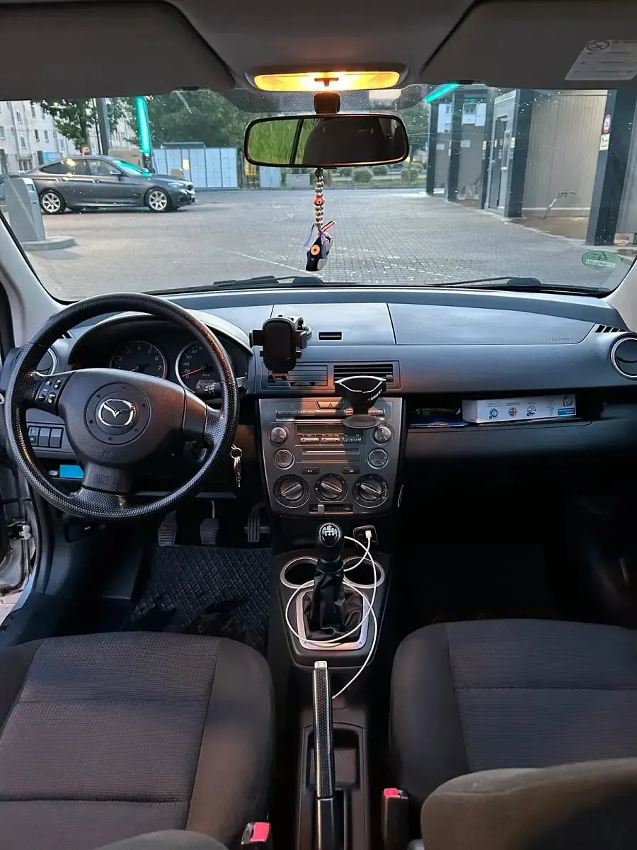 Gebraucht Mazda 2 80 PS (58 kW) 2006 Silber Kleinwagen