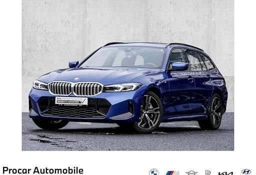 Blau Gebraucht 2022 BMW 330 M Sport Kombi | 41.790 € (Fairer Preis) - Bild 1/4