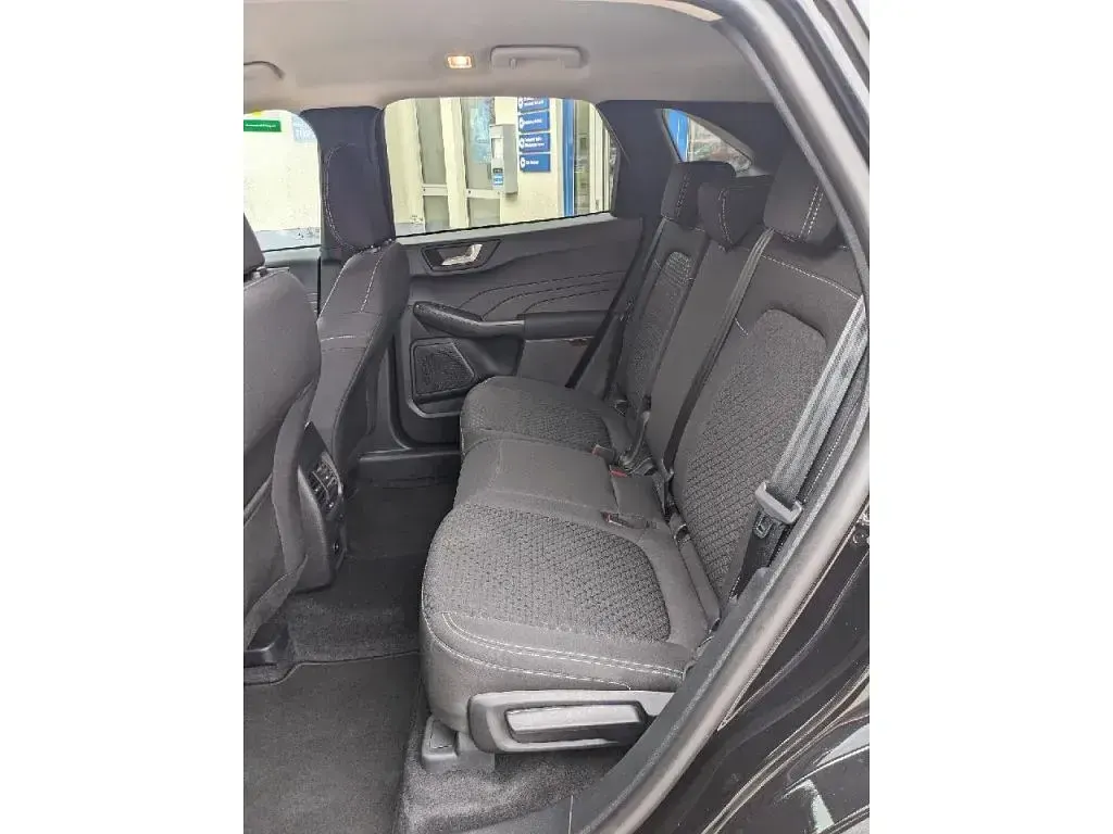 Gebraucht Ford Kuga Titanium 186 PS (136 kW) 2024 Schwarz SUV
