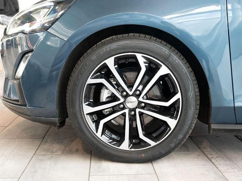 Gebraucht Ford Focus Cool & Connect 125 PS (91 kW) 2020 Chromablau Limousine