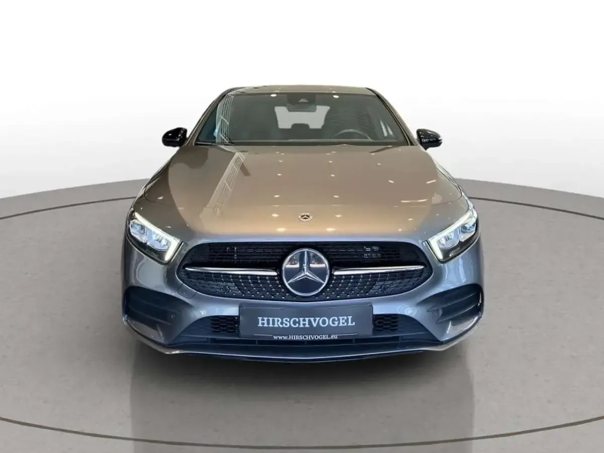 Gebraucht Mercedes A250 AMG line 218 PS (160 kW) 2021 Grau Limousine