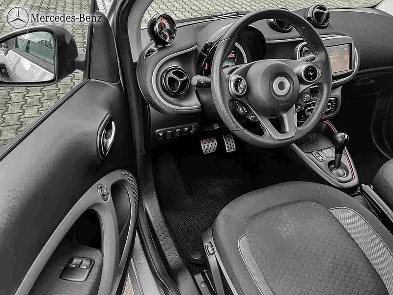 Gebraucht Smart ForTwo Coupé Pulse 60 kW (82 PS) 2020 Silber Kleinwagen