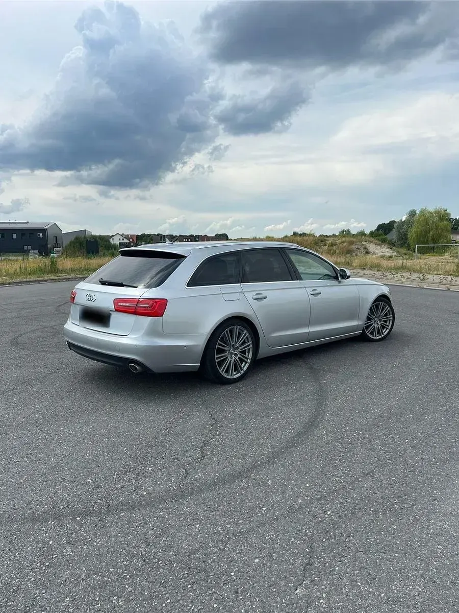 Gebraucht Audi A6 204 PS (150 kW) 2012 Silber Kombi
