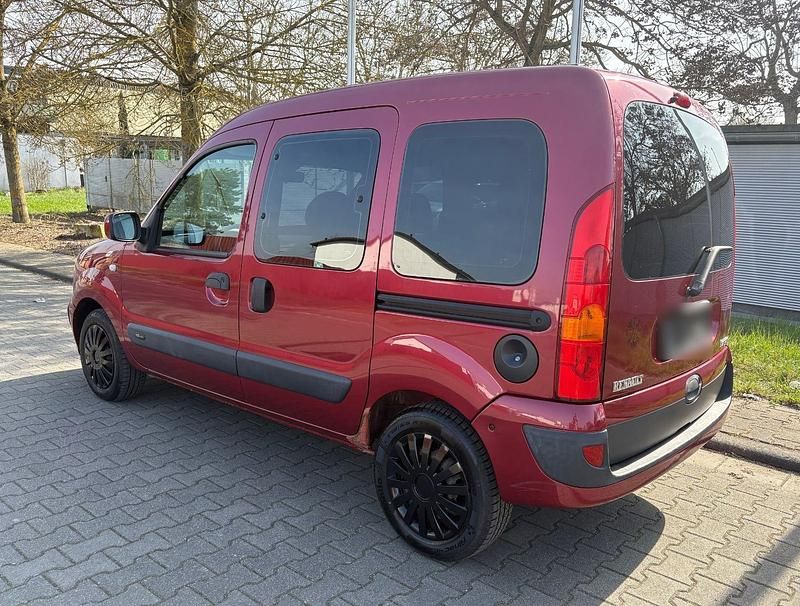 Second-hand Renault Kangoo 95 CP (69 kW) 2006 Roșu Monovolum