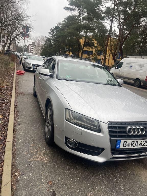 Gebraucht Audi A5 Sportback Sport 179 PS (131 kW) 2010 Grau Kleinwagen