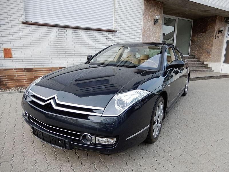 Grau Gebraucht 2007 Citroën C6 Exclusive Limousine | 12.490 € (Etwas zu teuer) - Bild 1/4