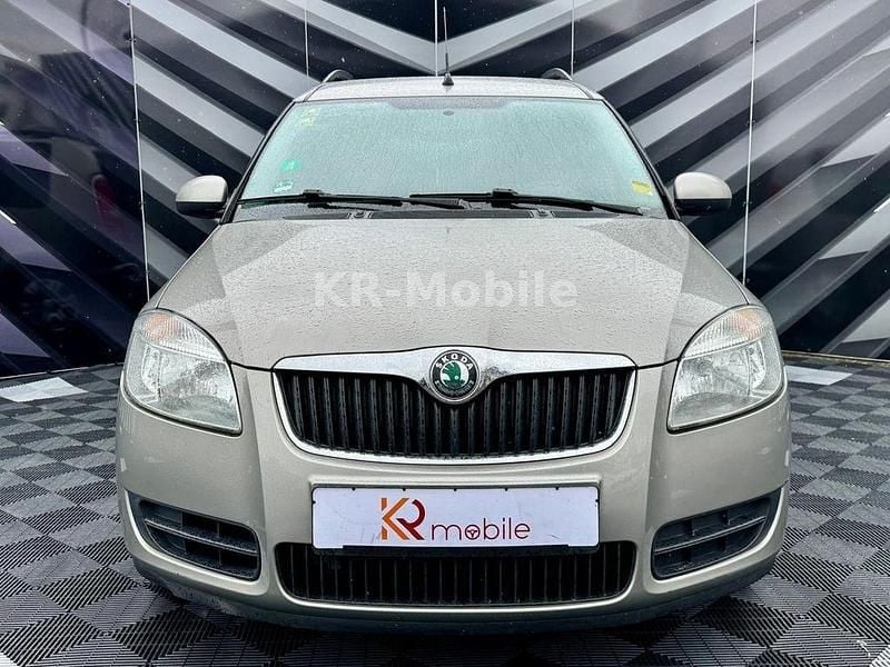 Gebraucht Skoda Roomster Plus Edition 105 PS (77 kW) 2009 Beige Van / Kleinbus