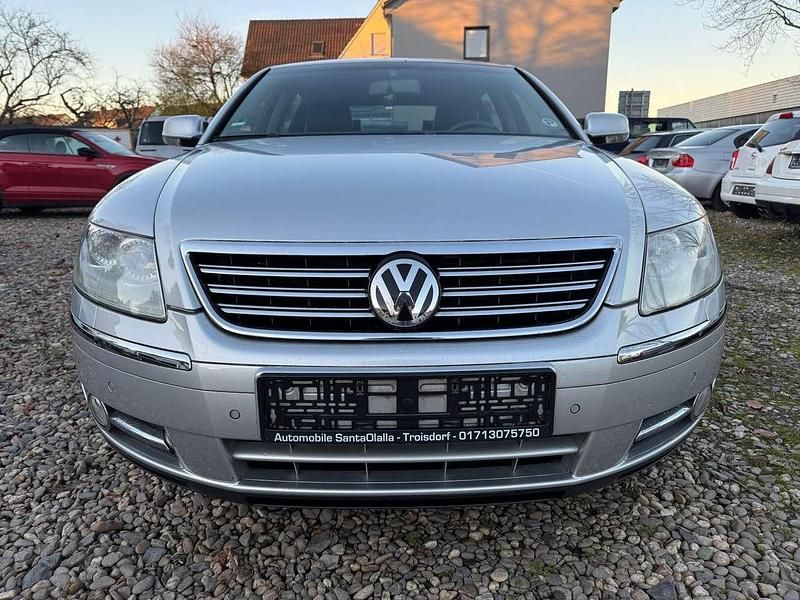 Gebraucht VW Phaeton 239 PS (175 kW) 2009 Reflexsilber metallic Limousine