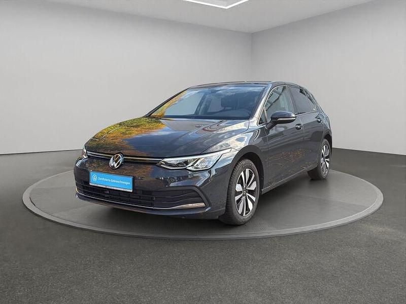 Gebraucht VW Golf VIII Life 110 PS (80 kW) 2024 Grau Limousine