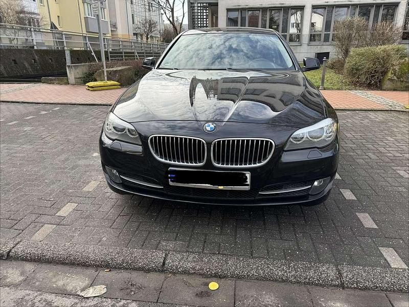 Gebraucht BMW 520 Sport Line 184 PS (135 kW) 2012 Limousine