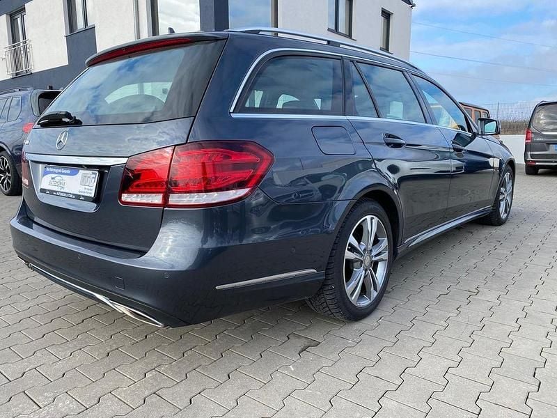 Gebraucht Mercedes E400 Elegance 333 PS (244 kW) 2015 Grau Limousine