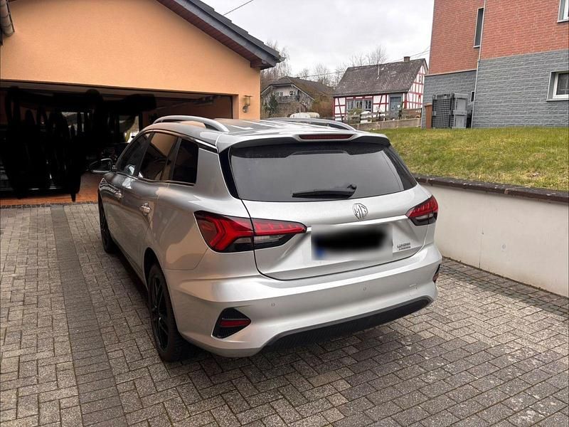 Gebraucht MG MG5 EV Luxury 130 kW (177 PS) 2022 Silber Kombi