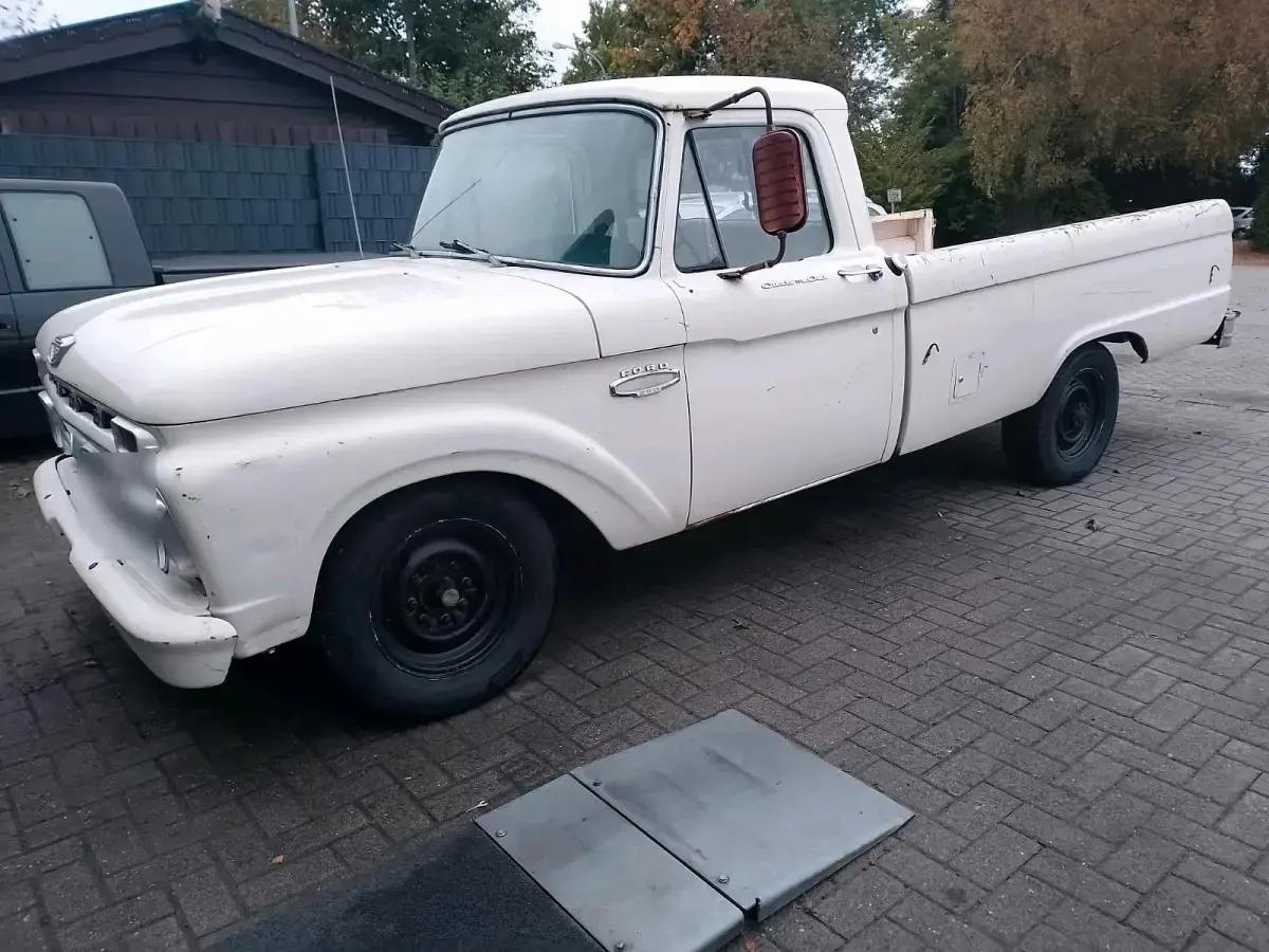 Brugt Ford V8 1966
