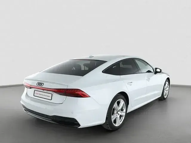 Gebraucht Audi A7 Sportback Ambiente 265 PS (194 kW) 2025 Gletscherweiß metallic Kleinwagen