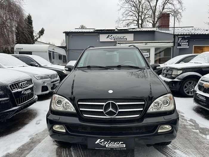 Gebraucht Mercedes ML500 292 PS (214 kW) 2005 Schwarz SUV