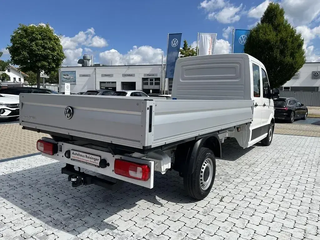 Neu VW Crafter Trendline 140 PS (102 kW) 2025 Weiß Van
