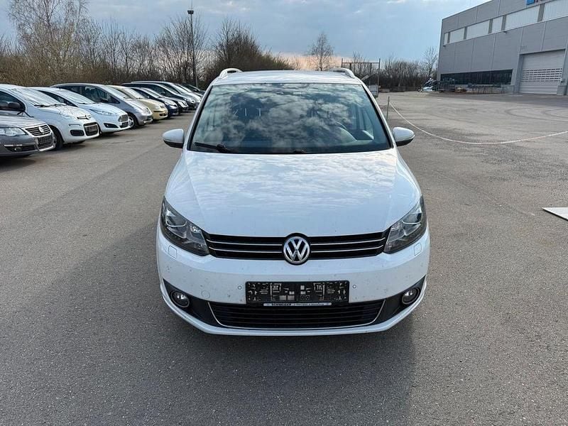 Gebraucht VW Touran Highline 140 PS (102 kW) 2010 Weiß Van / Kleinbus
