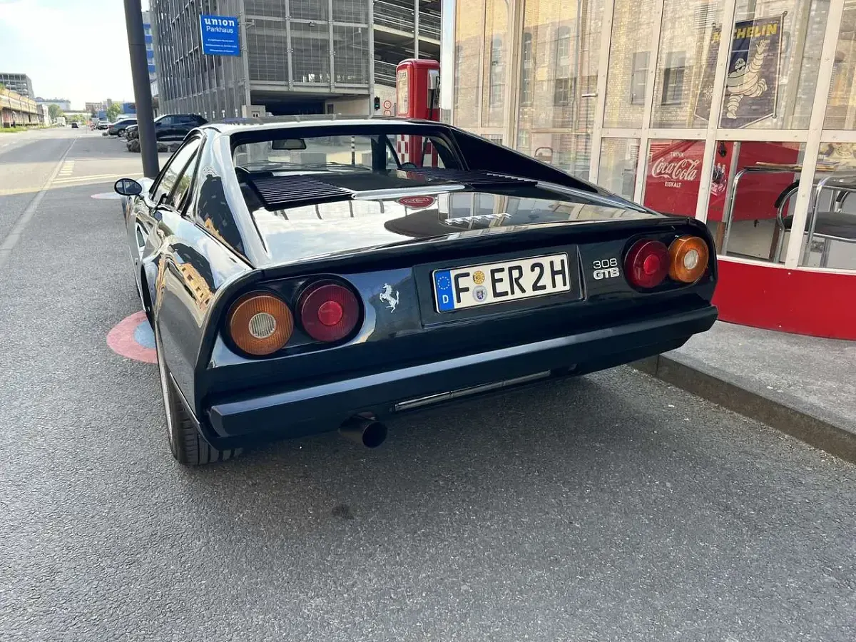Gebraucht Ferrari 308 256 PS (188 kW) 1978 Schwarz