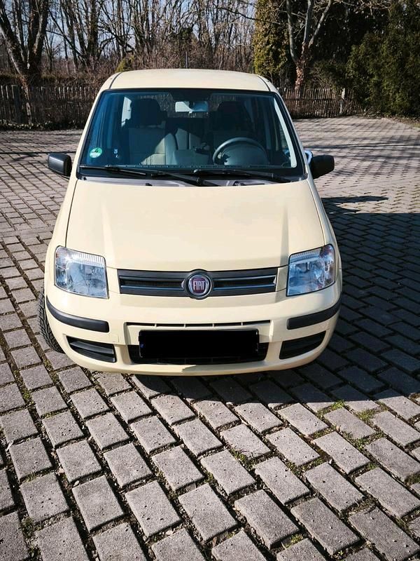 Gebraucht Fiat Panda 60 PS (44 kW) 2009 Gelb Kleinwagen