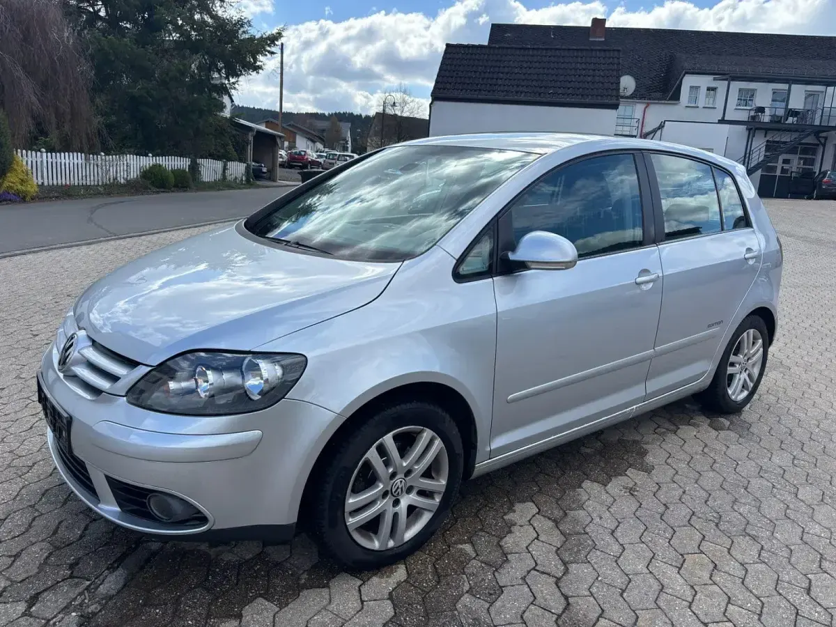 Gebraucht VW Golf V Edition 80 PS (58 kW) 2008 Silber Kleinwagen