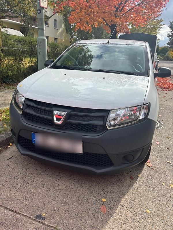 Weiß Gebraucht 2013 Dacia Sandero Kleinwagen | 3.500 € (Guter Preis) - Bild 1/4