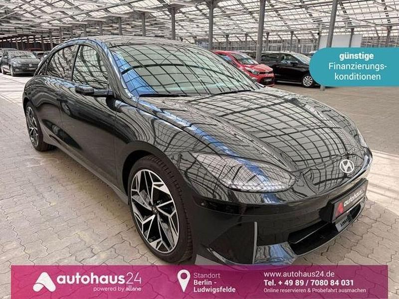 Grün Gebraucht 2024 Hyundai Ioniq 6 Limousine | 37.290 € (Superpreis) - Bild 1/4