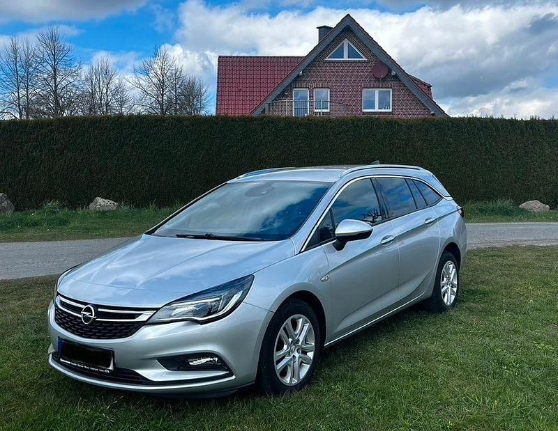 Gebraucht Opel Astra Dynamic 110 PS (80 kW) 2016 Silber Kombi